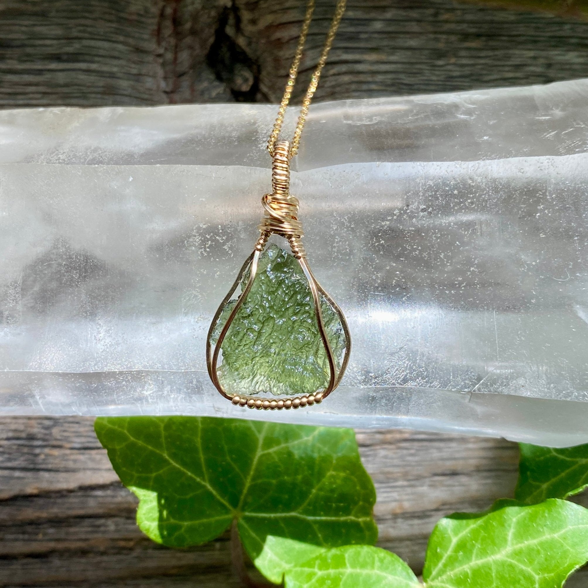 Outlets Moldavite Pendant