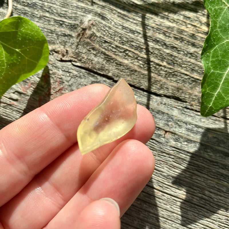 Libyan Desert Glass / Golden Tektite - 4